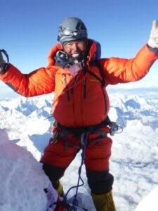 833ac81668625a145e98ffb2d9d64ed2